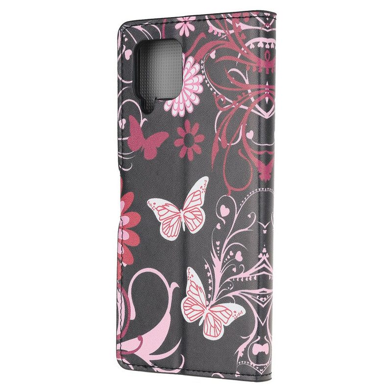 Custodia in pelle Samsung Galaxy M12 / A12 Farfalle E Fiori